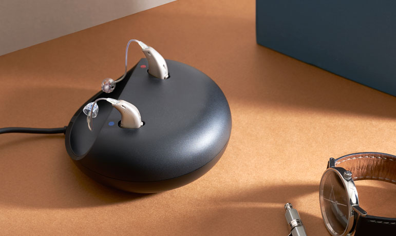 Hangi İşitme Cihazı? Pilli mi, Şarjlı Mı?